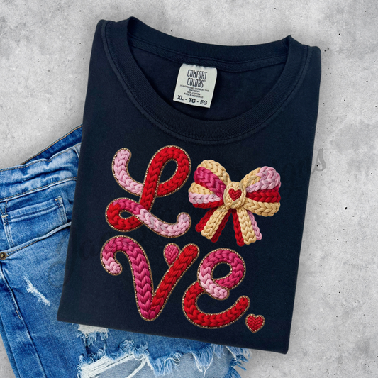 ❤️Yarn Love Tee
